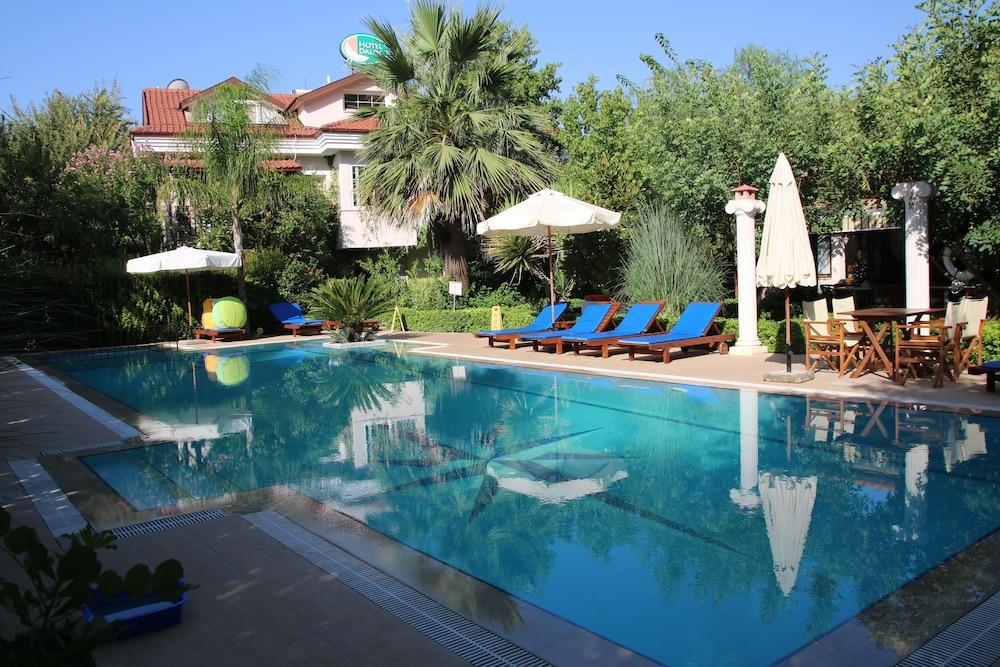 Hotel Dalos غوجيك المظهر الخارجي الصورة